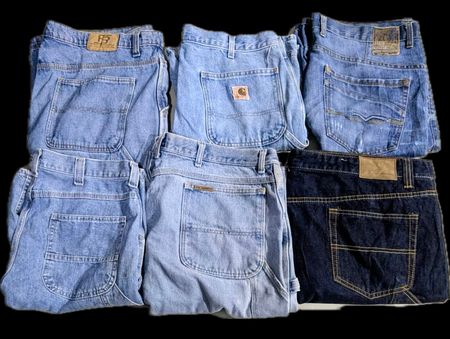 CARHARTT AND OTHER MIX BRANDS SHORTS (AW 052)