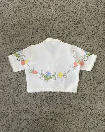 Upcycled Table-cloth Crop Shirt 20 pieces *