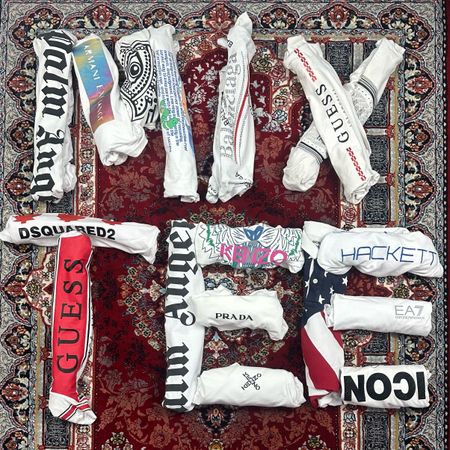 Men’s mix Branded T-Shirts 100 Pieces