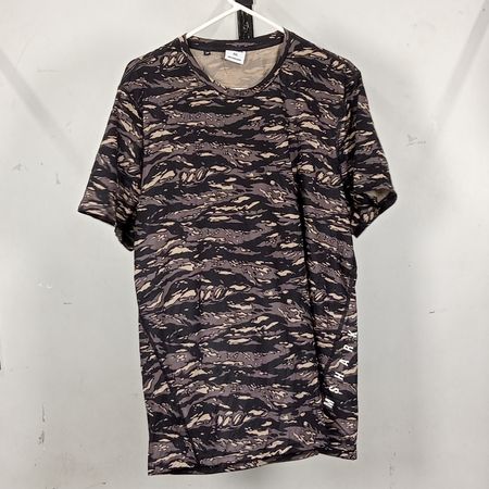 GYM SHARK T-SHIRTS & TANK TOP BUNDLE 35