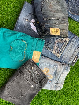 Apple bottoms &0ther Brands mini skirts (bn418)