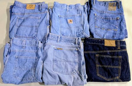 CARHARTT AND OTHER MIX BRANDS SHORTS (AW 052)