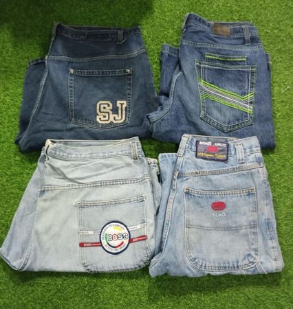 ECKO UNTLD AND OTHER MIX BRANDS SHORTS (D 81)