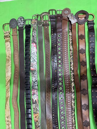 Y2k Grunge style belts