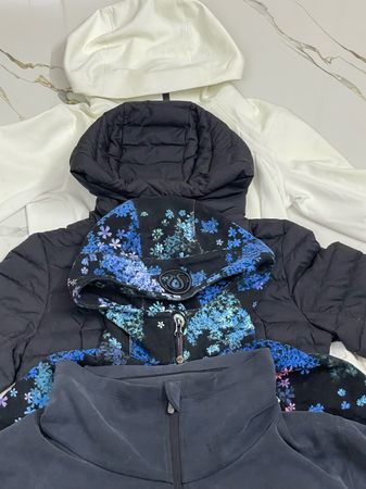 Lululemon jackets 30 pieces