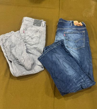 Levis Jeans