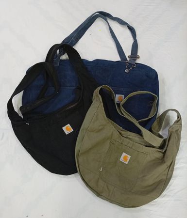 CR8806 UPCYCLED CARHARTT BAGS