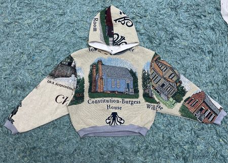 Upcycle Tapestry hoodie With Baggy Sleeves (DV -06)