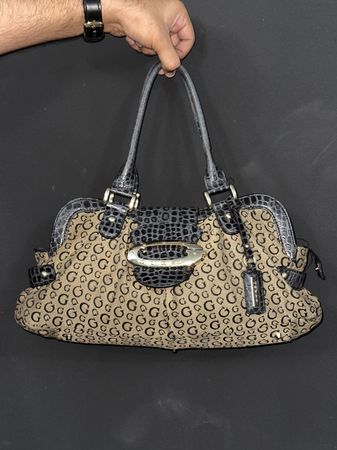 GUESS BAGS