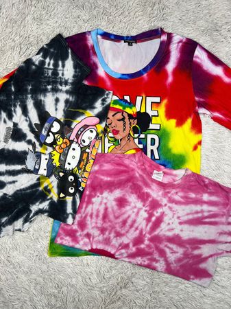 T-shirt tie-dye