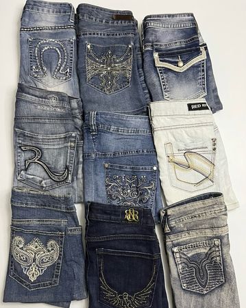 Y2K Mini Skirts with good embroidery