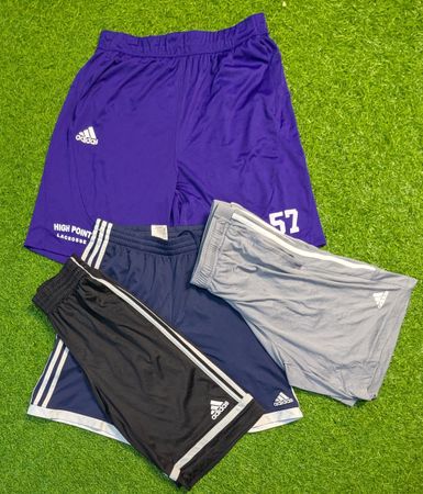 5946 - Adidas Shorts