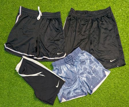 5949 - Nike Shorts