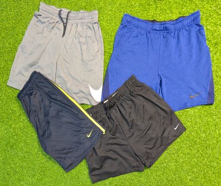 5950 - Nike shorts