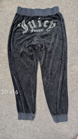 SD 416- Juicy Couture Sweatpants