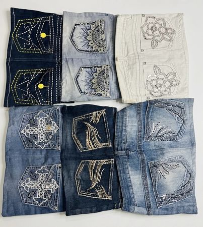 Y2K Mini Skirts with good embroidery