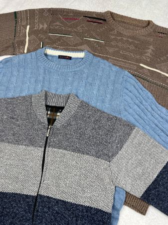 Unmarkierte Pullover