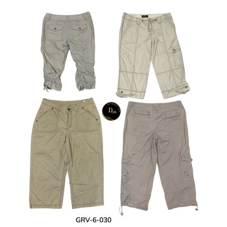 Y2K Cargo Capri Pants – Cool Retro Cargo Style (GRV-6-030)