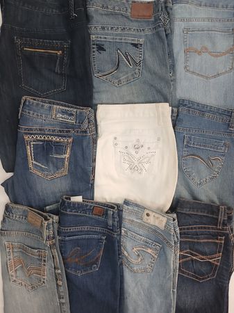 Vintage Y2K Embroidered Jeans