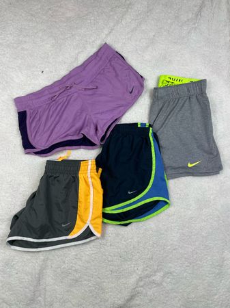 Shorts esportivos Nike