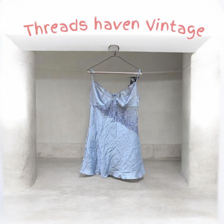 TH # 128 Women’s Silk Lace Mini Dress – Embroidered Vintage Style