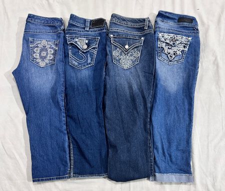 Y2k embellished denim capri (667)