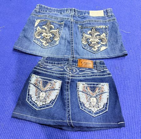 Embellished mini skirts  id 04