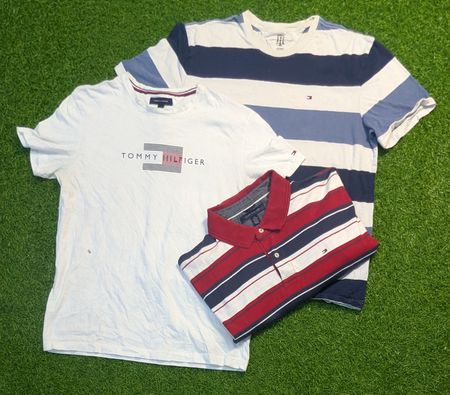 6021 - Tommy Hilfiger Camisetas de Manga Curta
