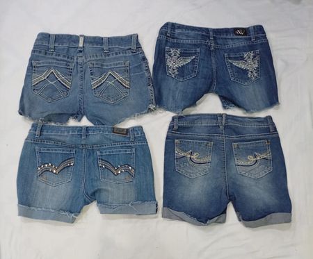 CR8912 UPCYCLED Y2K MINI DENIM SHORTS