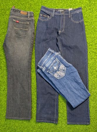 6029 - Jeans Reto e Flare sem Marca