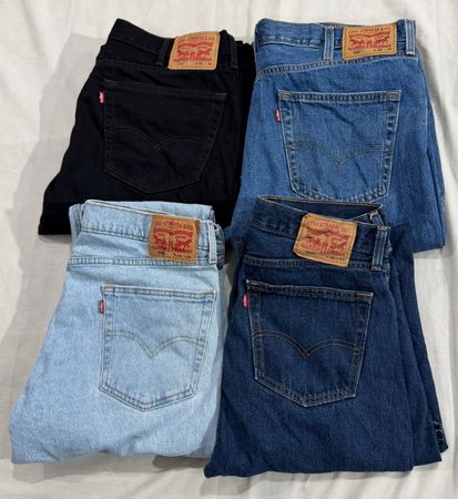 Levis Men’s jeans (682)