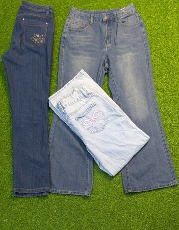 6039 - Unbranded Flare and Straight Jeans