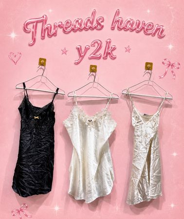 Vestido de Seda Antigo dos Anos 2000 Y2K & Vestido com Detalhe de Renda de Seda