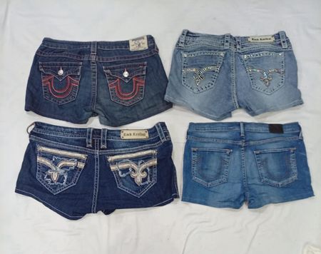 CR8958 UPCYCLED MIX BRANDED MINI DENIM SHORTS