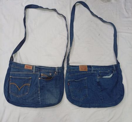 CR8961 UPCYCLED LEVI'S BAGS