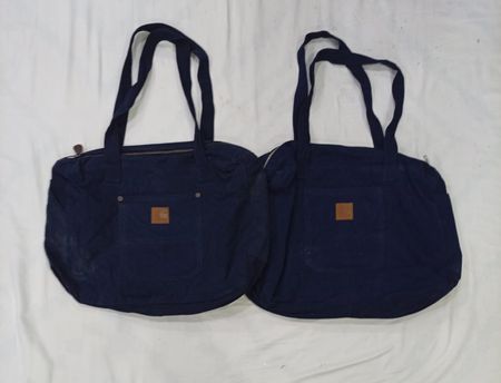 CR8962 UPCYCLED CARHARTT BAGS