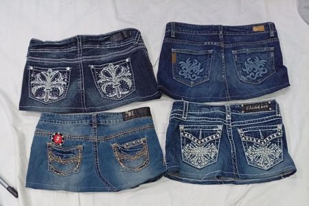 CR8977  UPCYCLED Y2K MINI DENIM SKIRTS