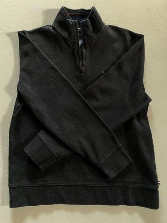 Tommy Hilfiger quarter zip