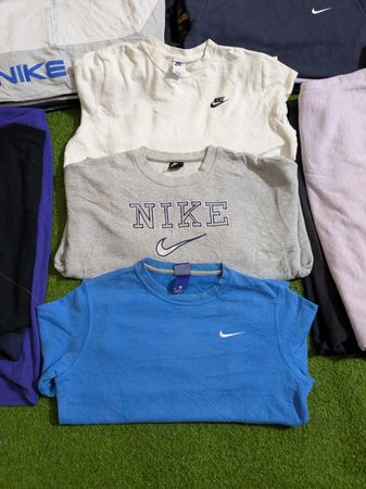 Authentic Nike sweatshirt