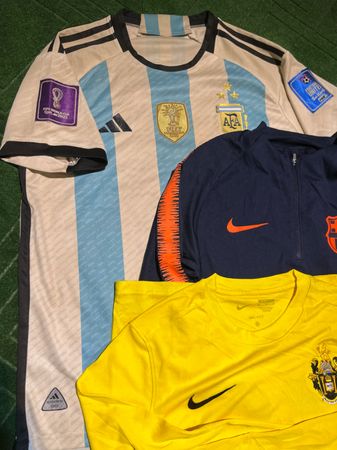 Football jerseys ✨