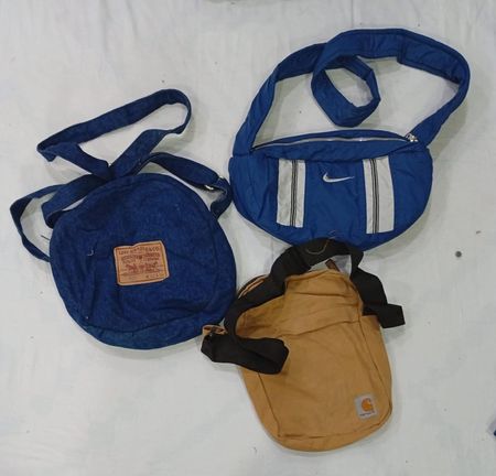 CR8987 UPCYCLED MIX BRANDED STYLE BAGS