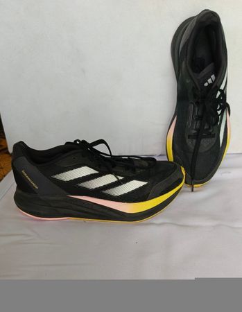 Nike & adidas sneaker
