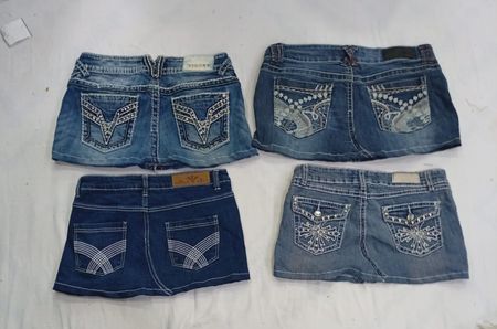CR9003 UPCYCLED Y2K MINI DENIM SKIRTS