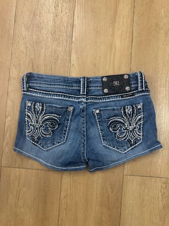 Miss Me, True Religion and Rock Revival shorts - 20pcs