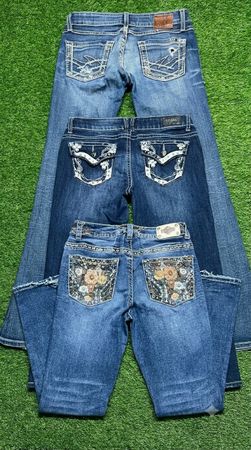 Y2k jeans 5 Flared & 1 Straight | LV-95