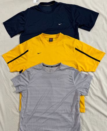 Nike men’s t-shirts (717)