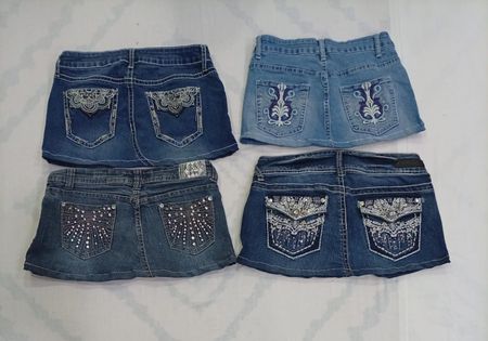 CR9013 UPCYCLED Y2K MINI DENIM SKIRTS