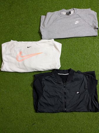Sudadera y sudadera con capucha auténticas de Nike