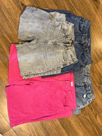 Top Branded Baggy Jeans
