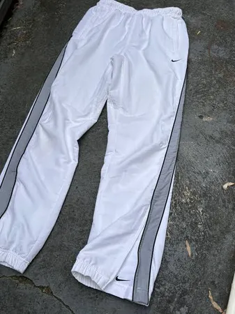Premium Vintage Nike Baggy Pants
